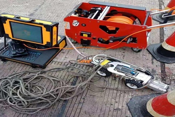 惠城CCTV管道检测机器人